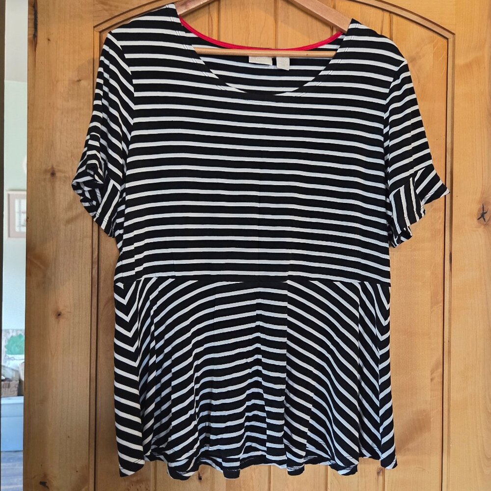 Chico's Sz 2 (L) Striped Peplum Top w/ Ruffled Sleeves